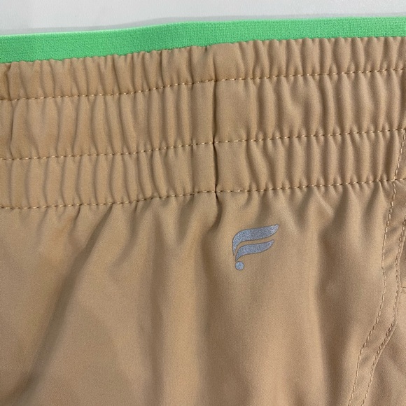 EUC Fabletics Women’s Shorts - Picture 6 of 9